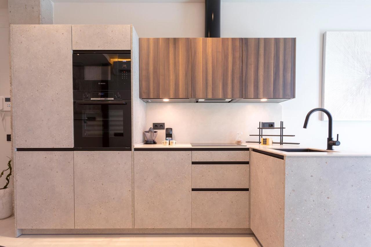 Magnificent Renovated 2Bd 2Bth Duplex With Terrace - City Centre Malaga Luaran gambar